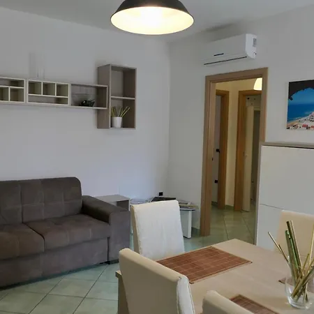 Ganimede Apartament Sperlonga Exterior photo